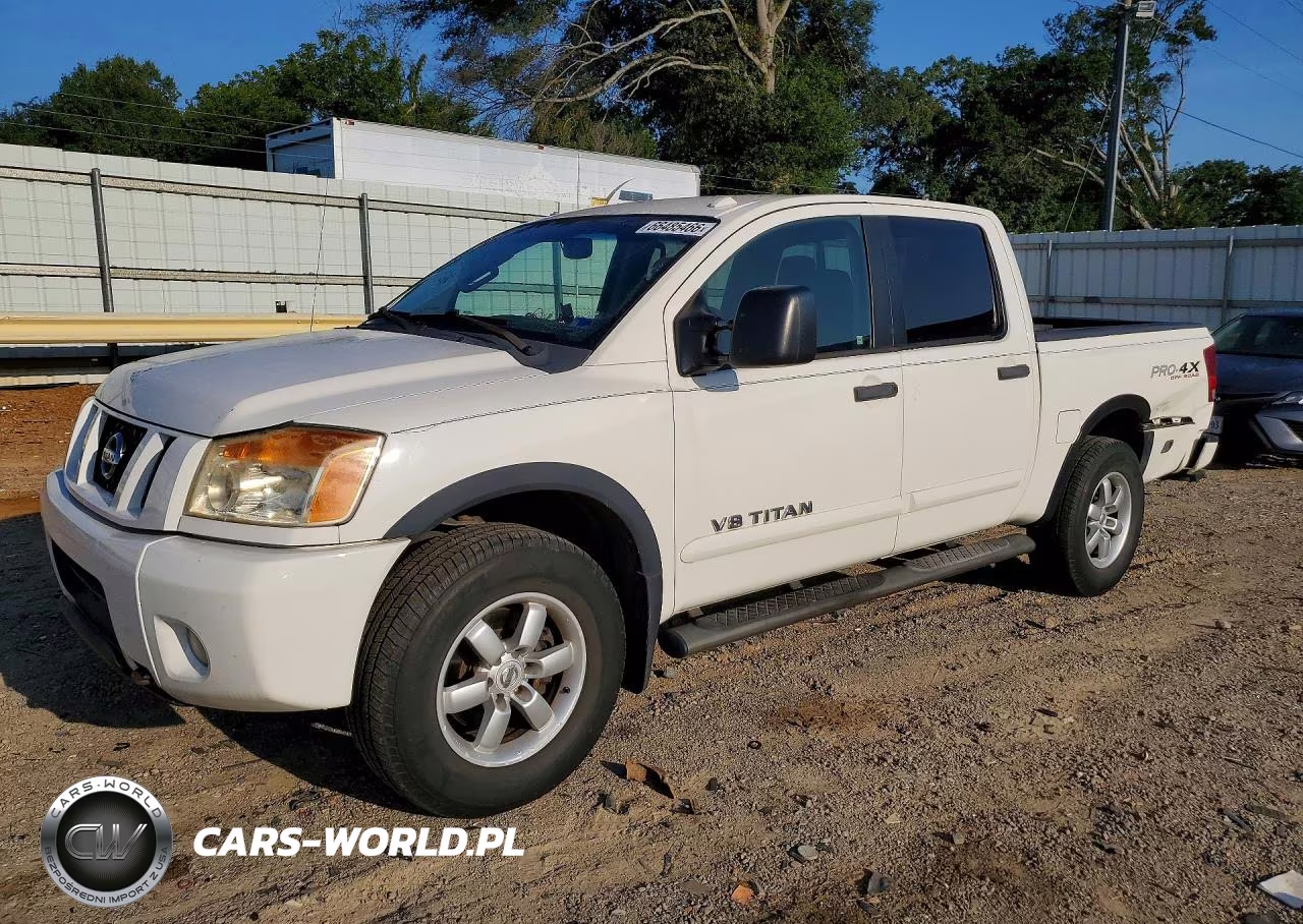 2012 Nissan Titan Sv