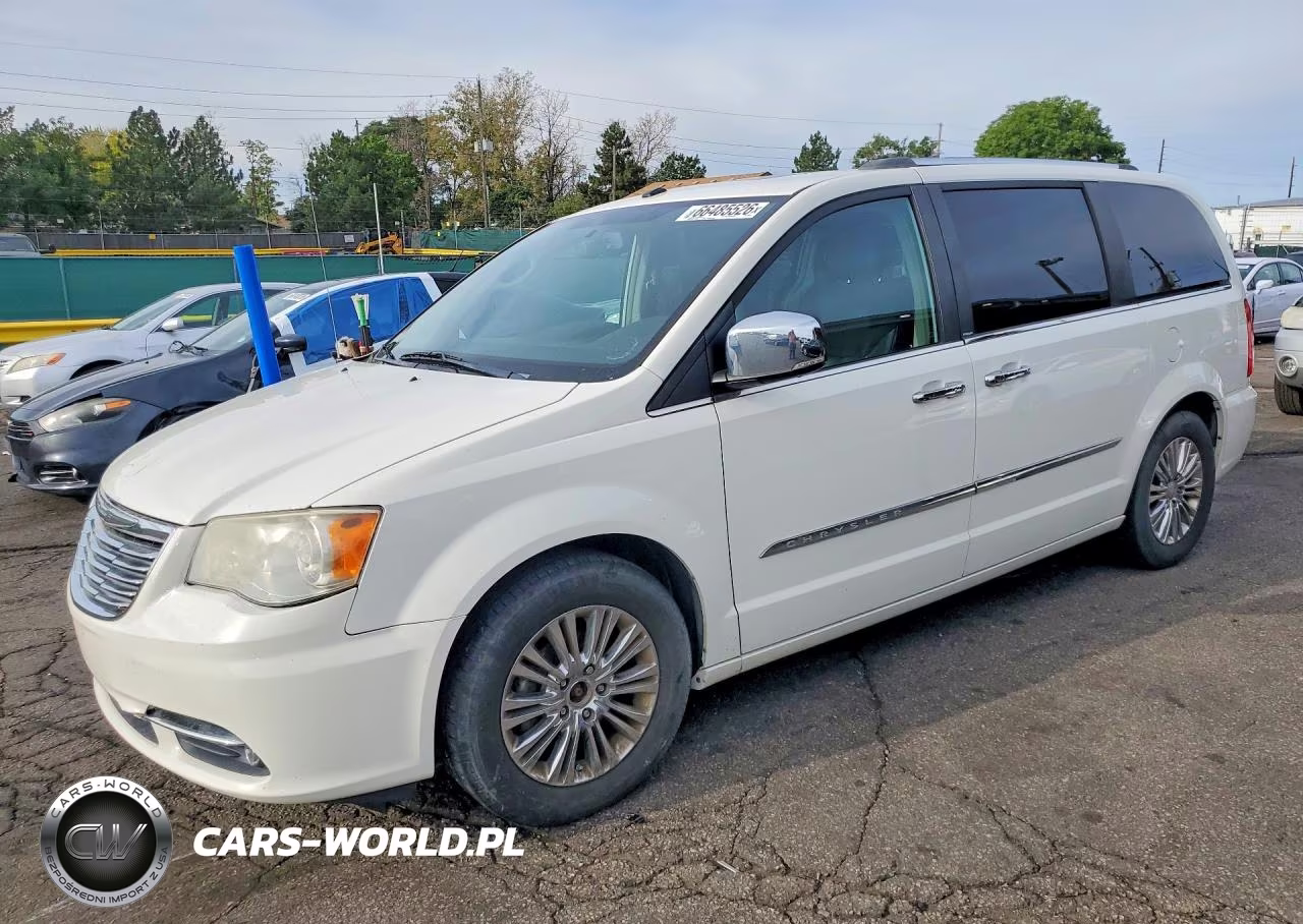 2011 Chrysler Town & Country Limited