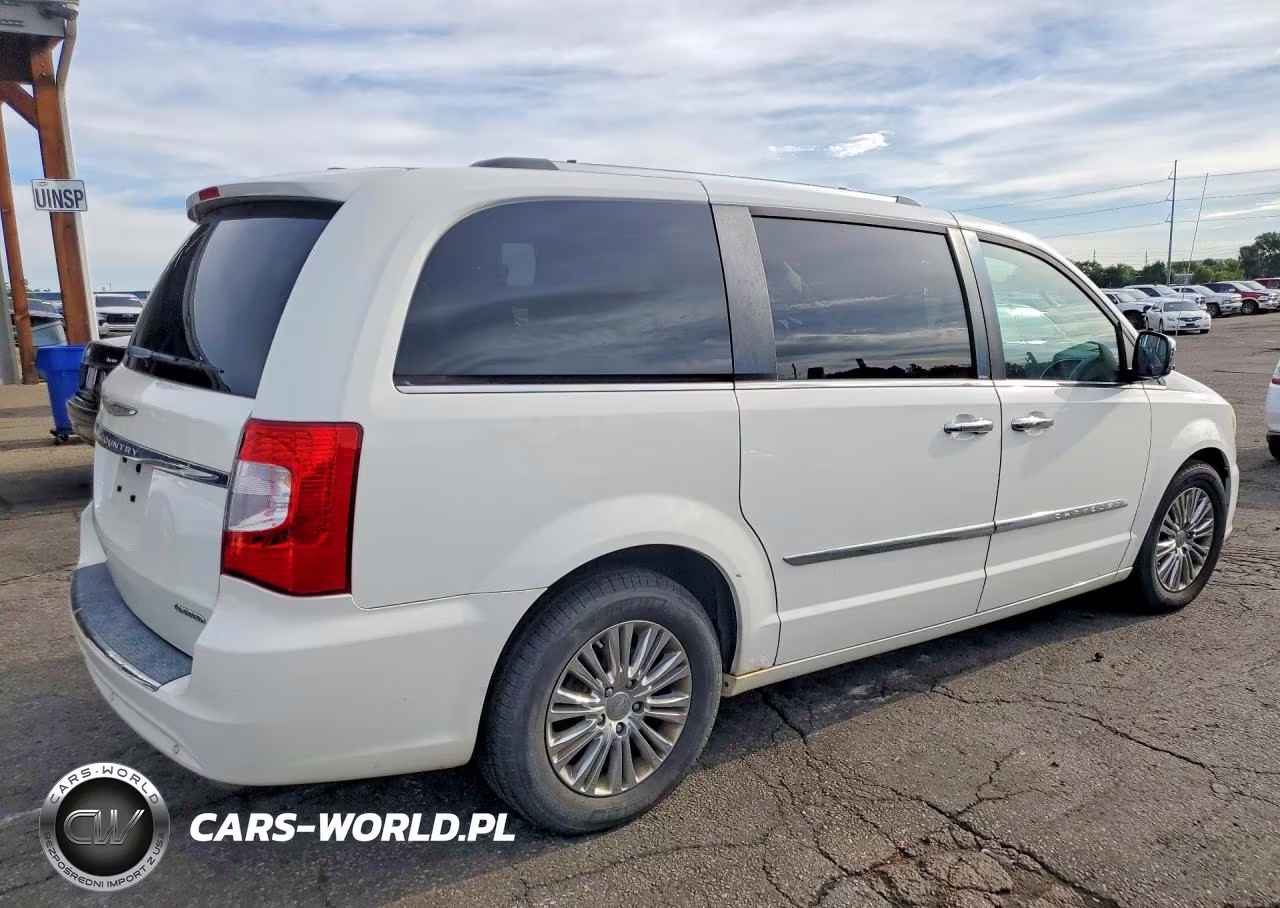 2011 Chrysler Town & Country Limited VIN:2A4RR6DG6BR609698 - 3