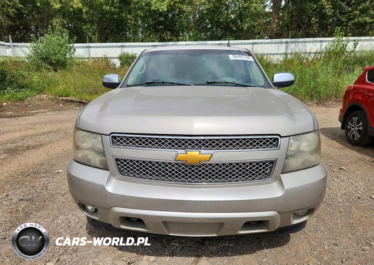 2011 Chevrolet Suburban K1500 VIN:1GNSK5E35BR183226 - 5
