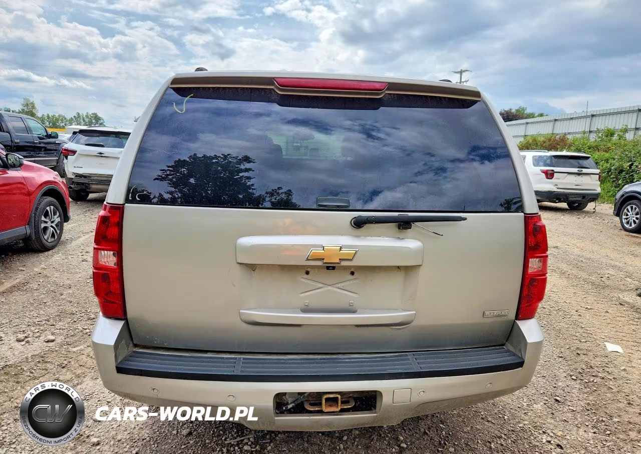 2011 Chevrolet Suburban K1500 VIN:1GNSK5E35BR183226 - 6