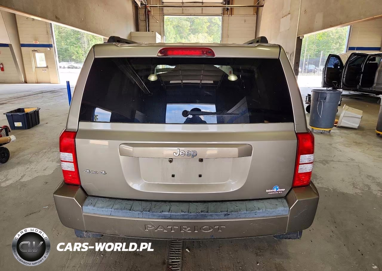 2008 Jeep Patriot Sport VIN:1J8FF28W28D744113 - 6