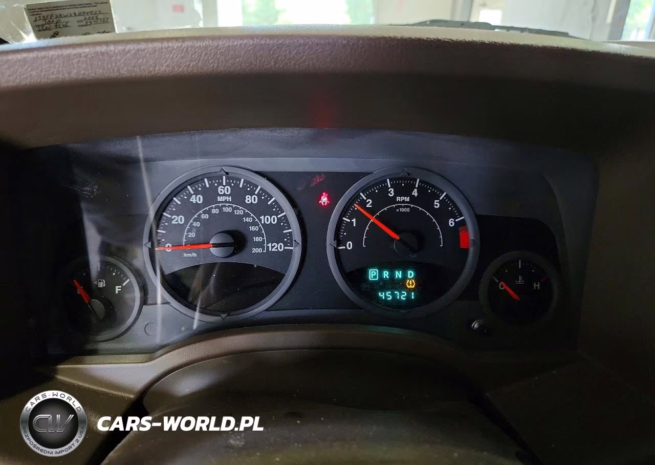 2008 Jeep Patriot Sport VIN:1J8FF28W28D744113 - 9