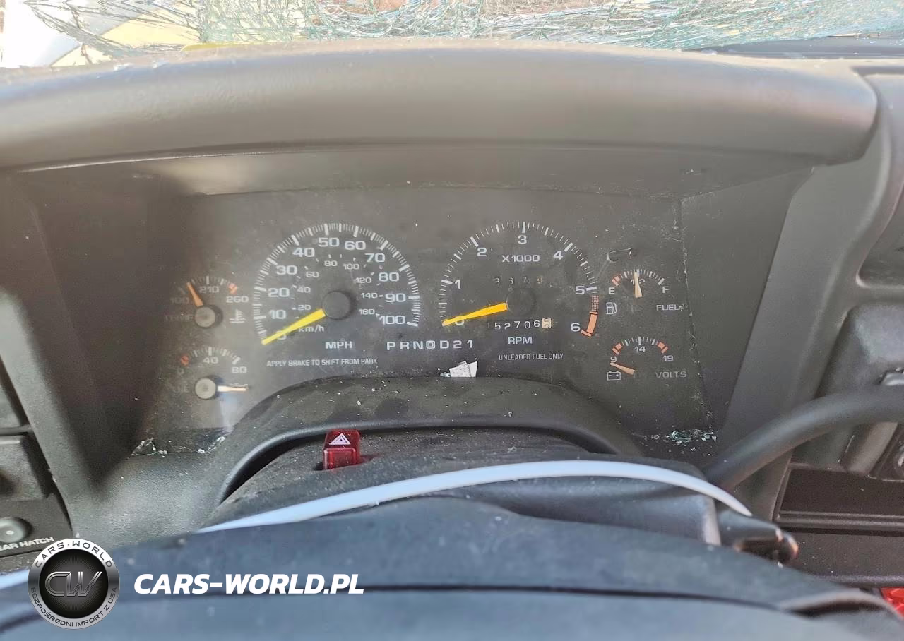1996 Chevrolet Blazer VIN:1GNDT13W3T2188687 - 9