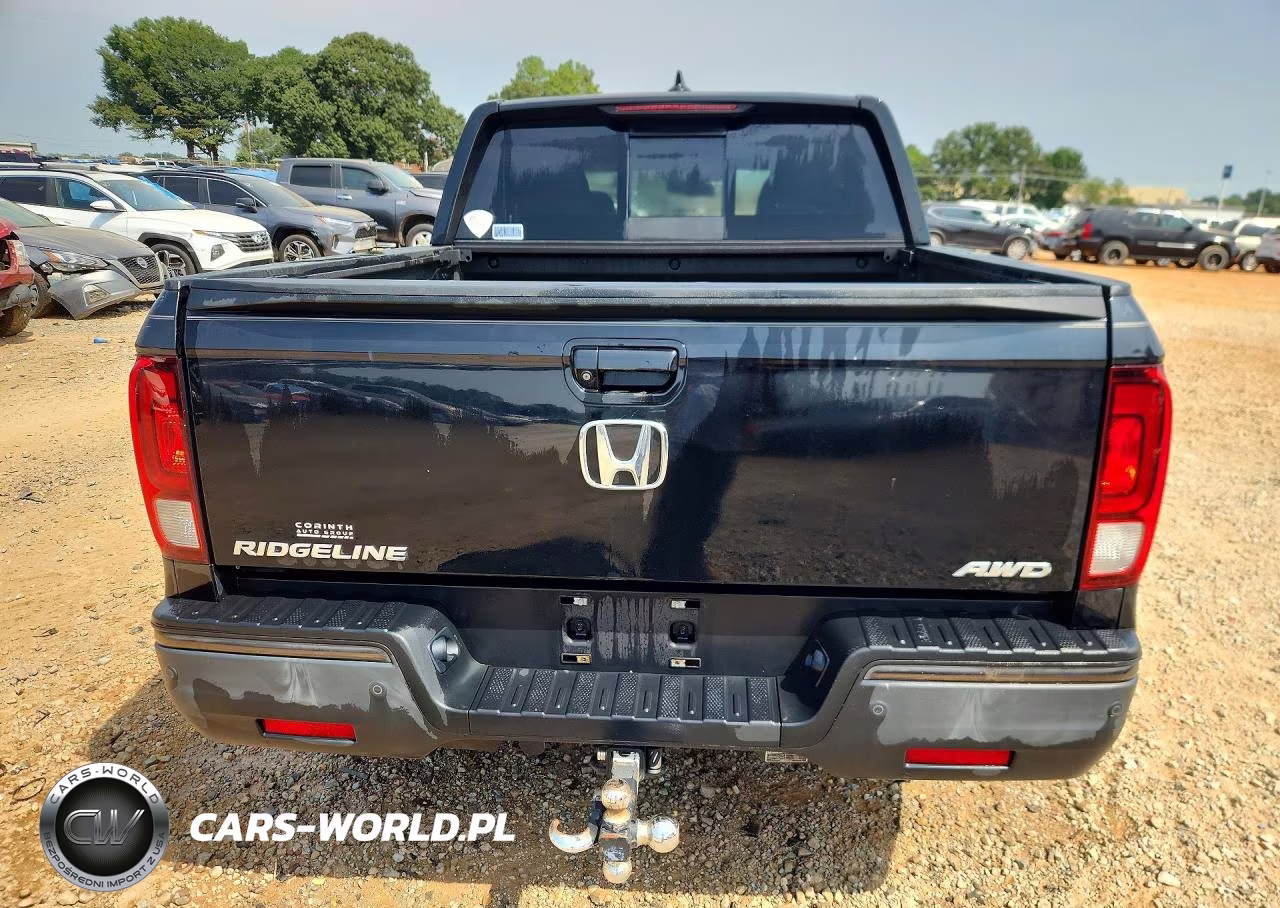 2017 Honda Ridgeline Black Edition VIN:5FPYK3F84HB002236 - 6