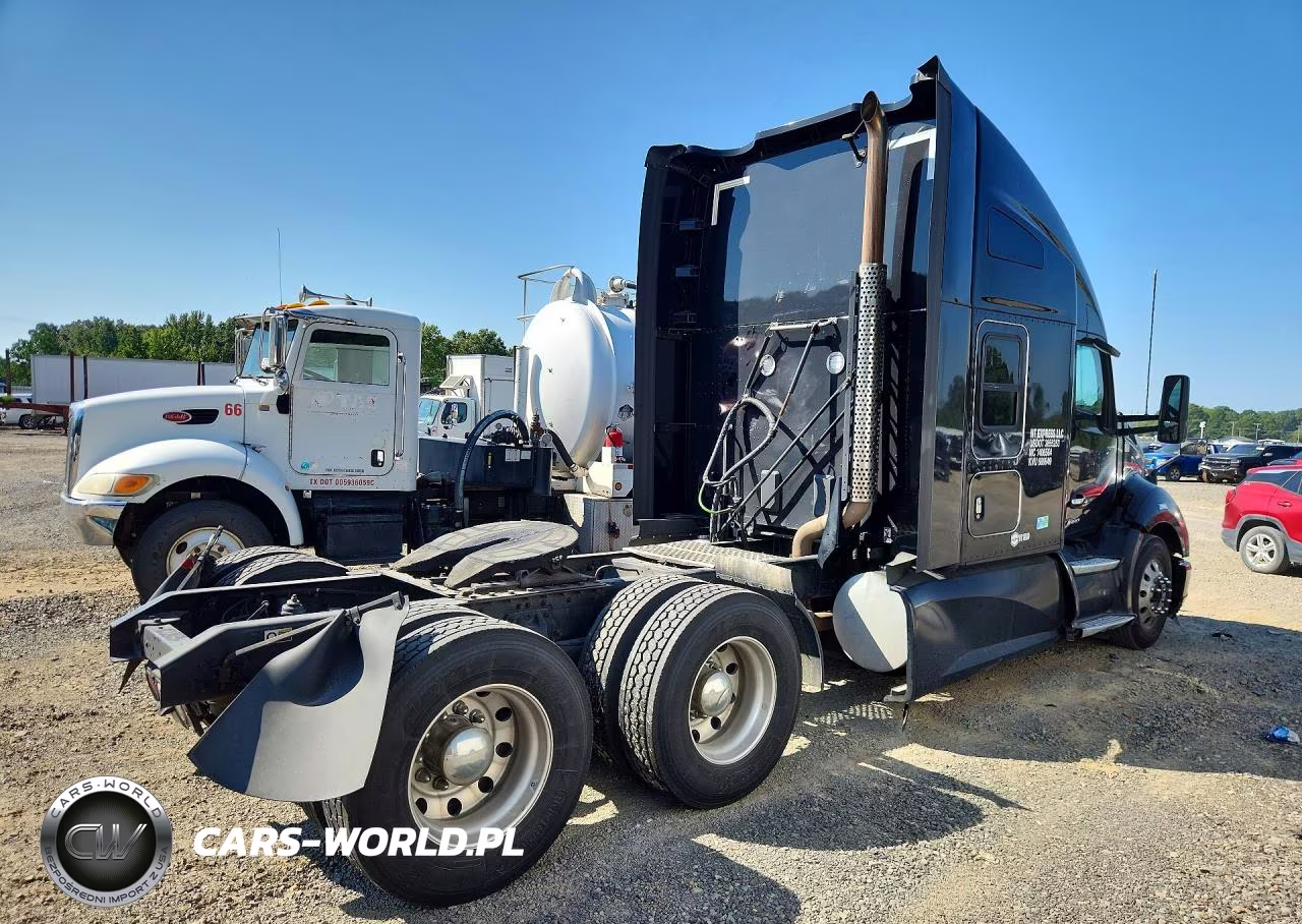 2022 Kenworth Constructi - Semi Truck VIN:1XKYDP9X3NJ100731 - 3