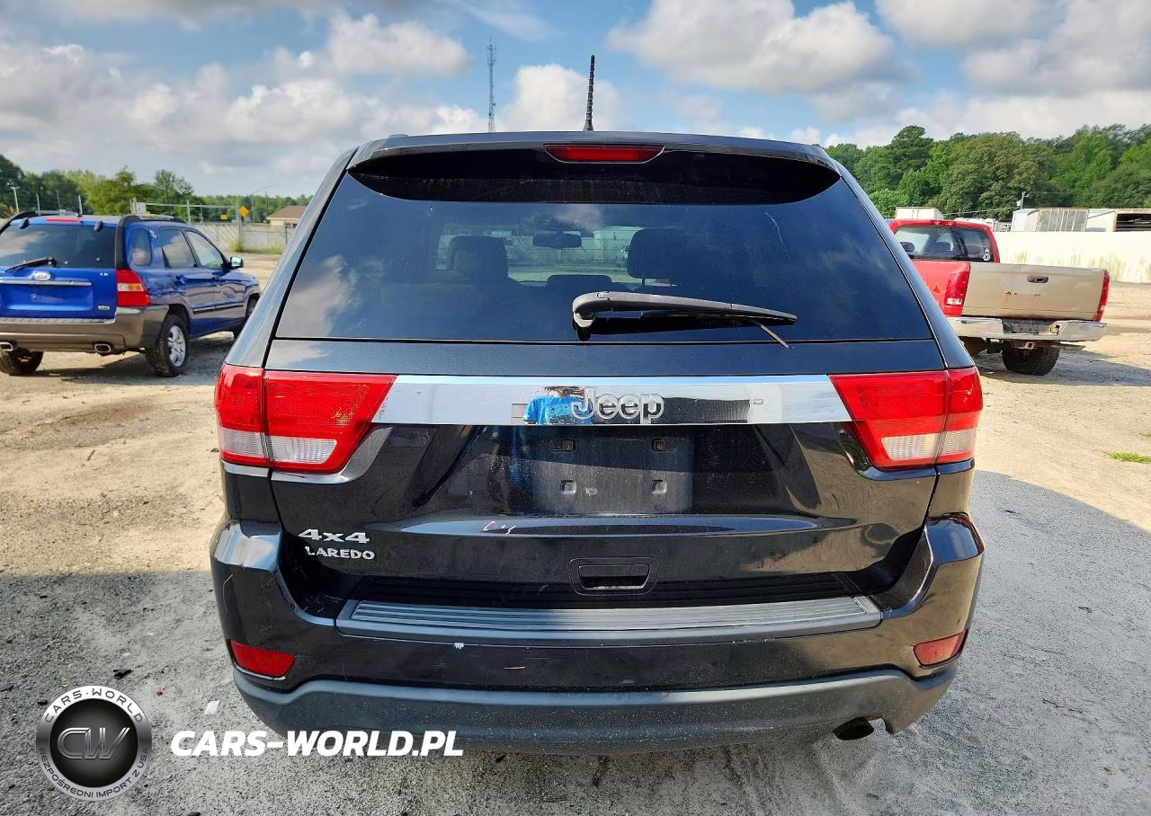 2013 Jeep Grand Cherokee Laredo VIN:1C4RJFAG6DC648062 - 6