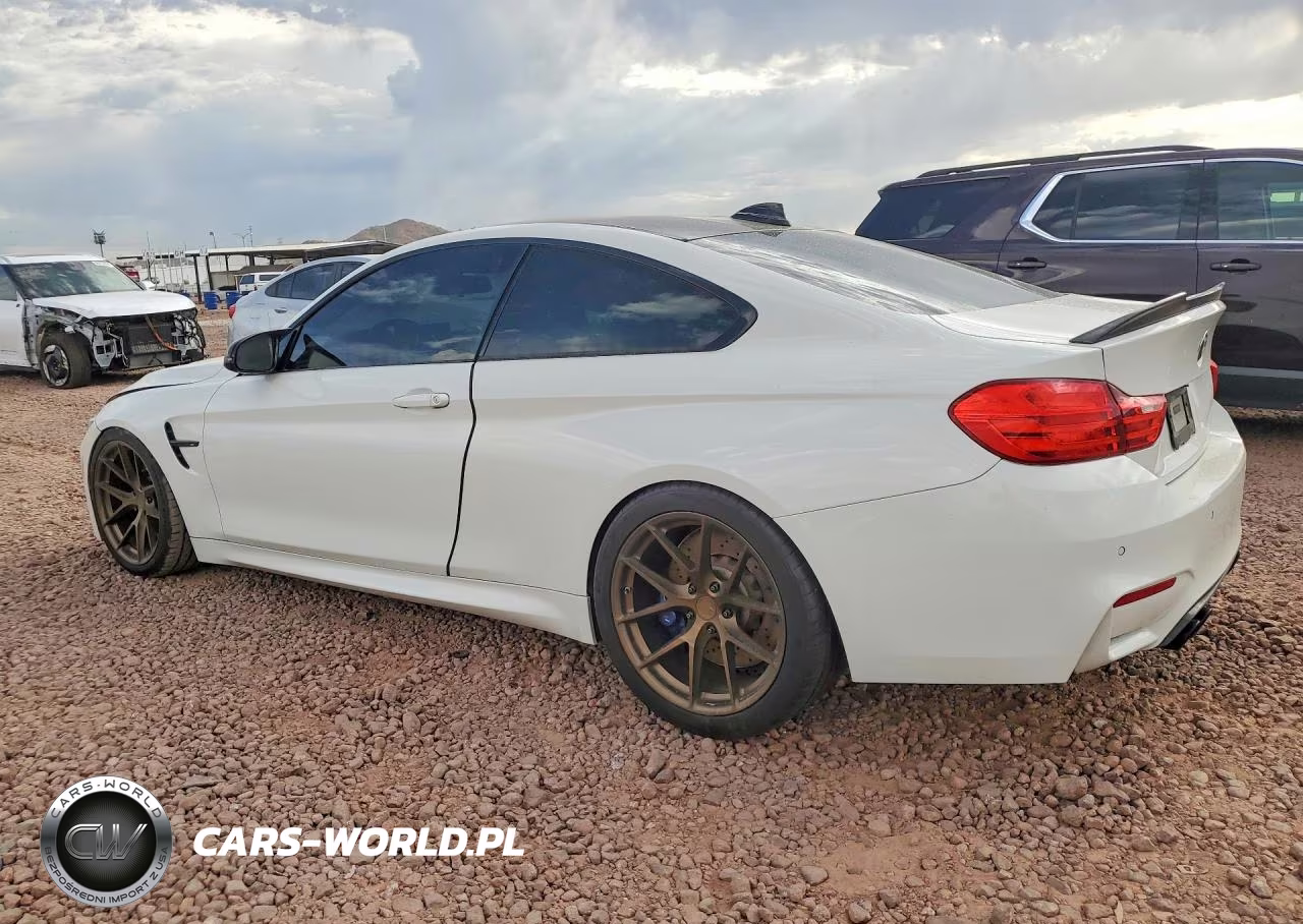 2015 BMW M4 VIN:WBS3R9C55FK331662 - 2