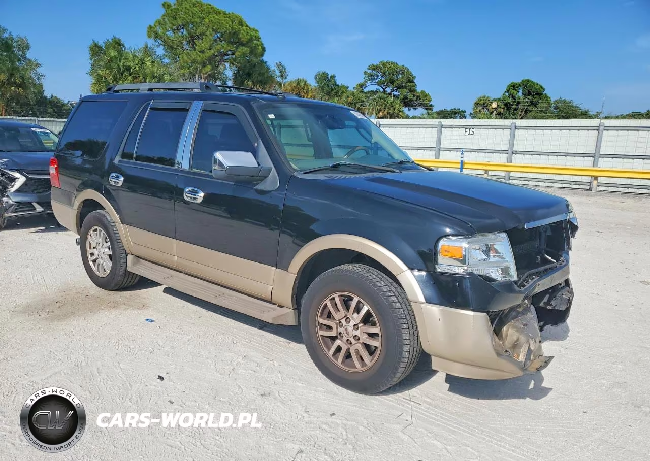 2011 Ford Expedition Xlt VIN:1FMJU1H50BEF49889 - 4