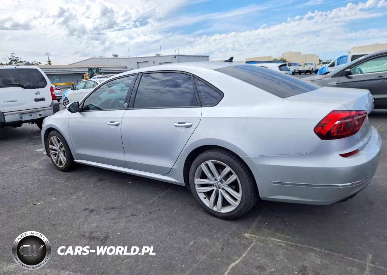 2019 Volkswagen Passat Wolfsburg VIN:1VWLA7A38KC009751 - 2