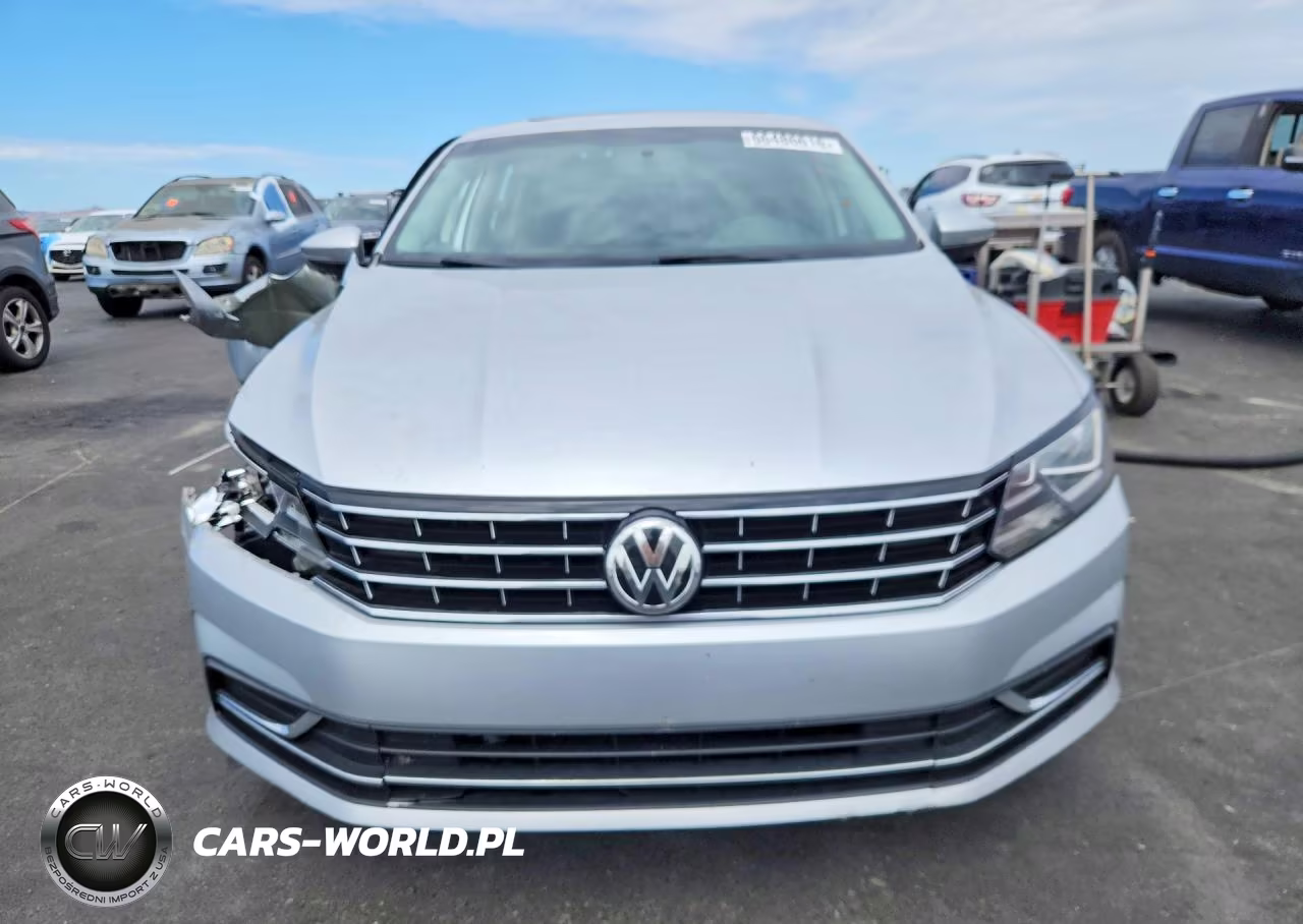 2019 Volkswagen Passat Wolfsburg VIN:1VWLA7A38KC009751 - 5