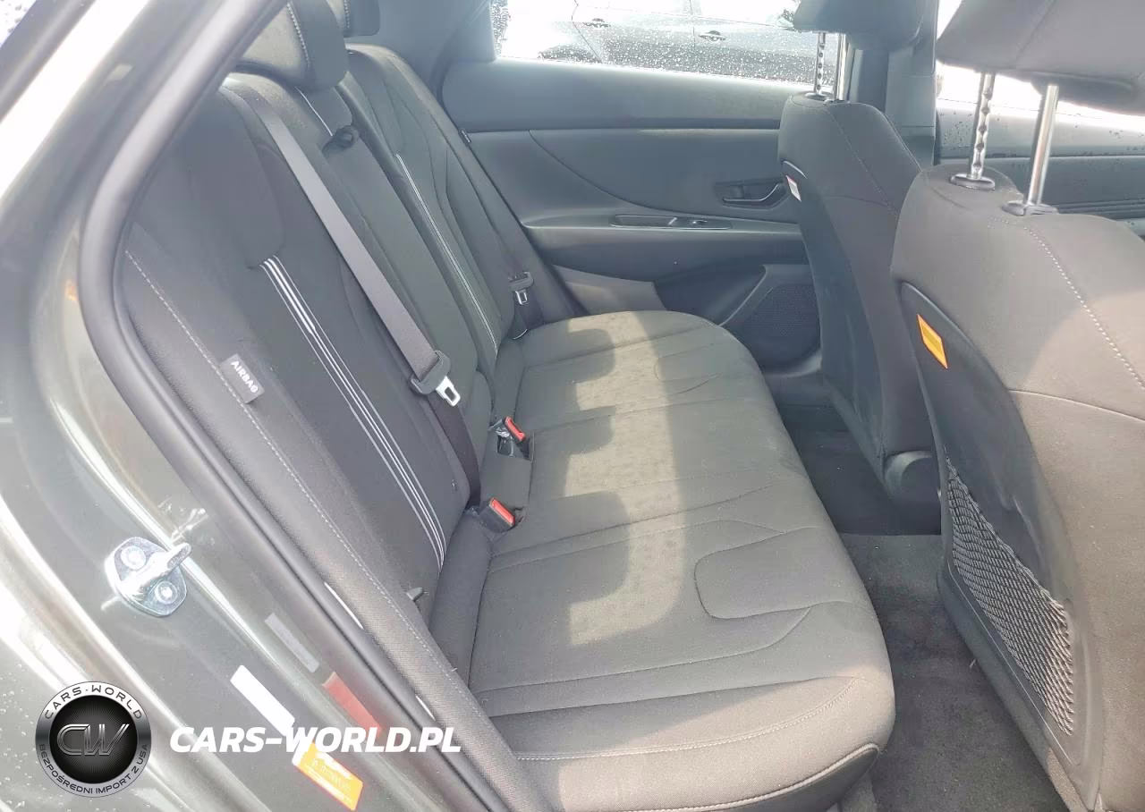 2026 Hyundai Elantra Sel Sport Premium VIN:KMHLS4DG4TU229683 - 10