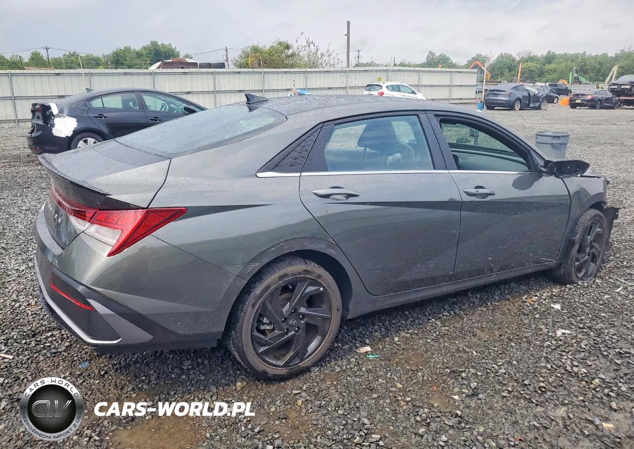 2026 Hyundai Elantra Sel Sport Premium VIN:KMHLS4DG4TU229683 - 3