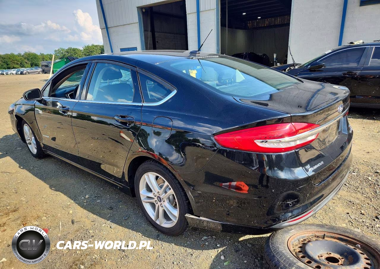 2018 Ford Fusion Se Hybrid VIN:3FA6P0LU7JR151915 - 2