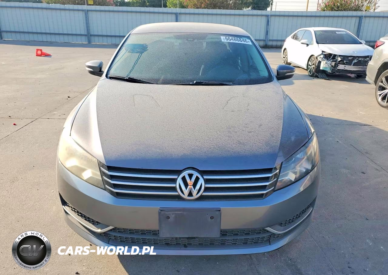 2013 Volkswagen Passat Se VIN:1VWBH7A34DC000135 - 5