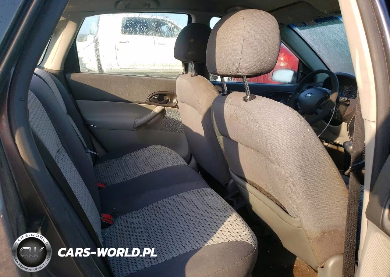 2007 Ford Focus Zx4 VIN:1FAFP34N87W261628 - 10