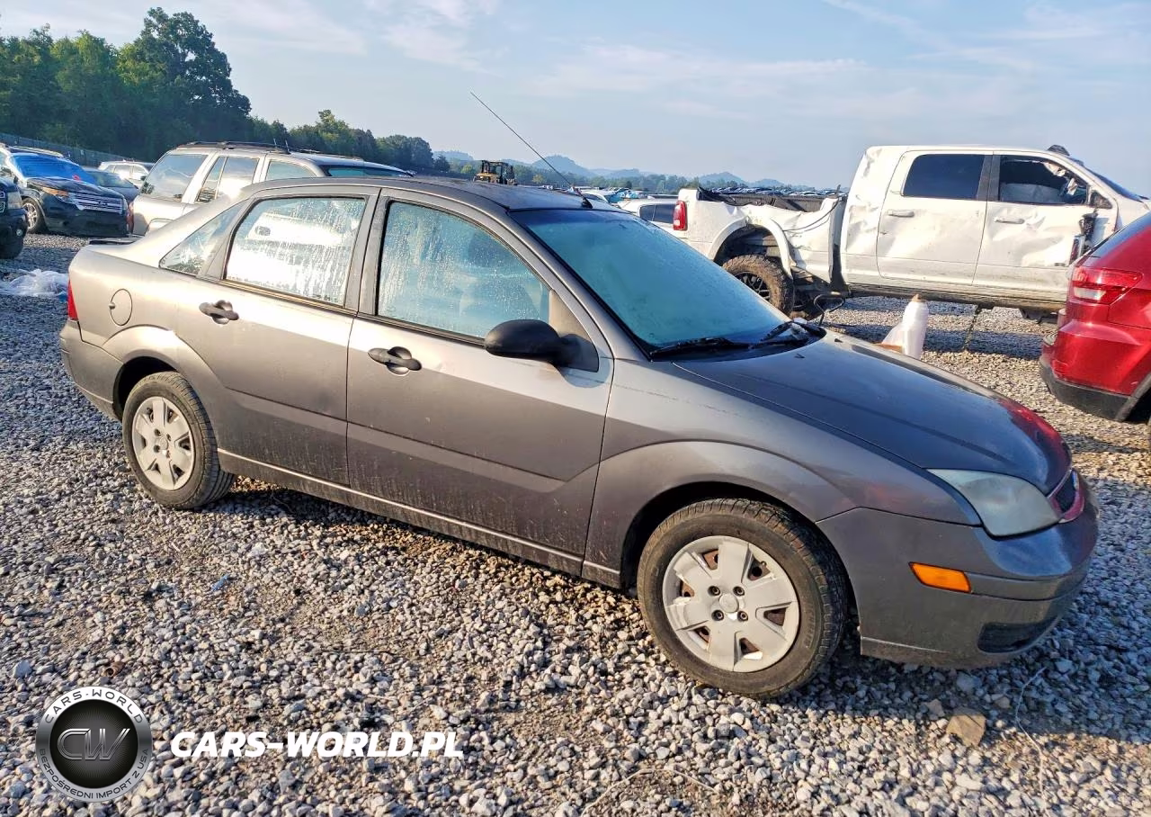 2007 Ford Focus Zx4 VIN:1FAFP34N87W261628 - 4