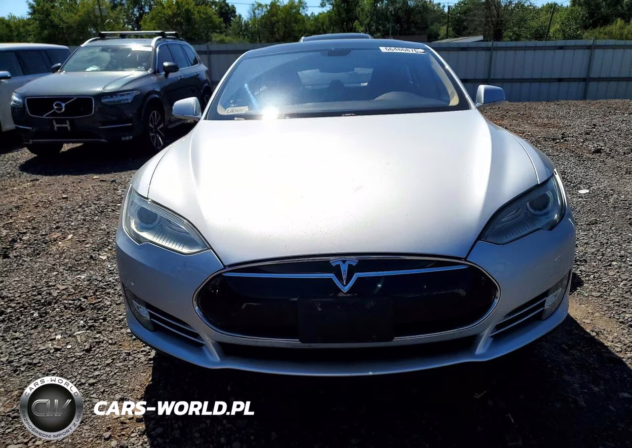 2012 Tesla Model S VIN:5YJSA1DN8CFP02395 - 5