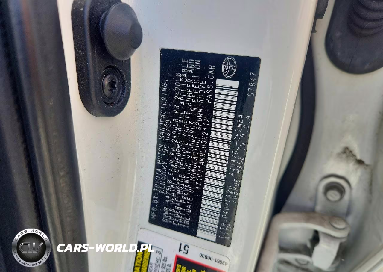 2020 Toyota Camry Le VIN:4T1C11AK9LU362112 - 12
