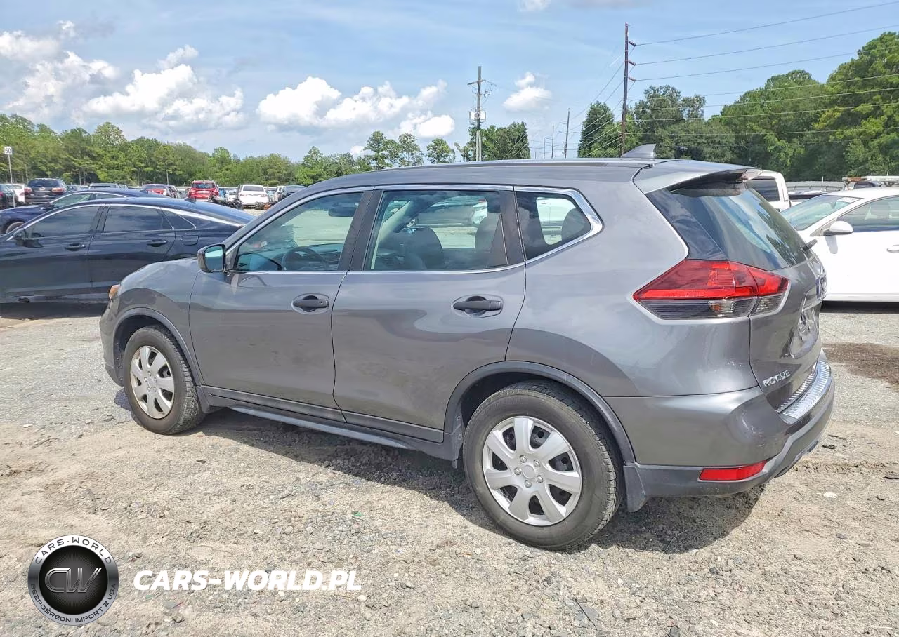 2018 Nissan Rogue S VIN:5N1AT2MT6JC753295 - 2