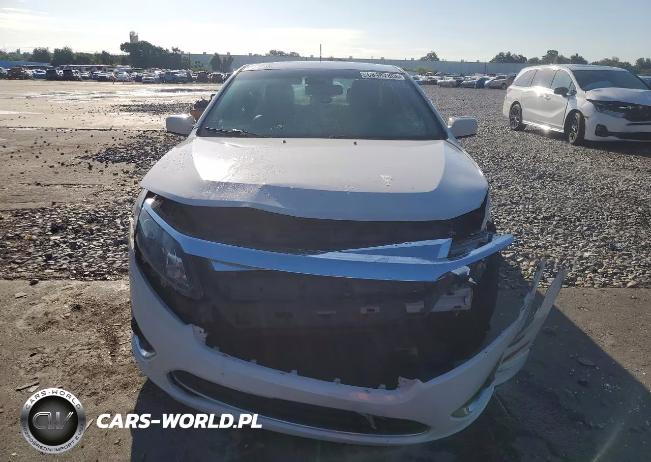 2012 Ford Fusion Hybrid VIN:3FADP0L39CR390366 - 5