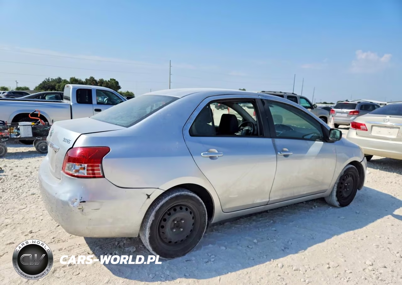 2012 Toyota Yaris Fleet VIN:JTDBT4K3XCL020211 - 3