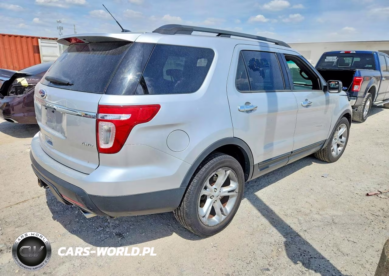 2011 Ford Explorer VIN:1FMHK8B88BGA53517 - 3