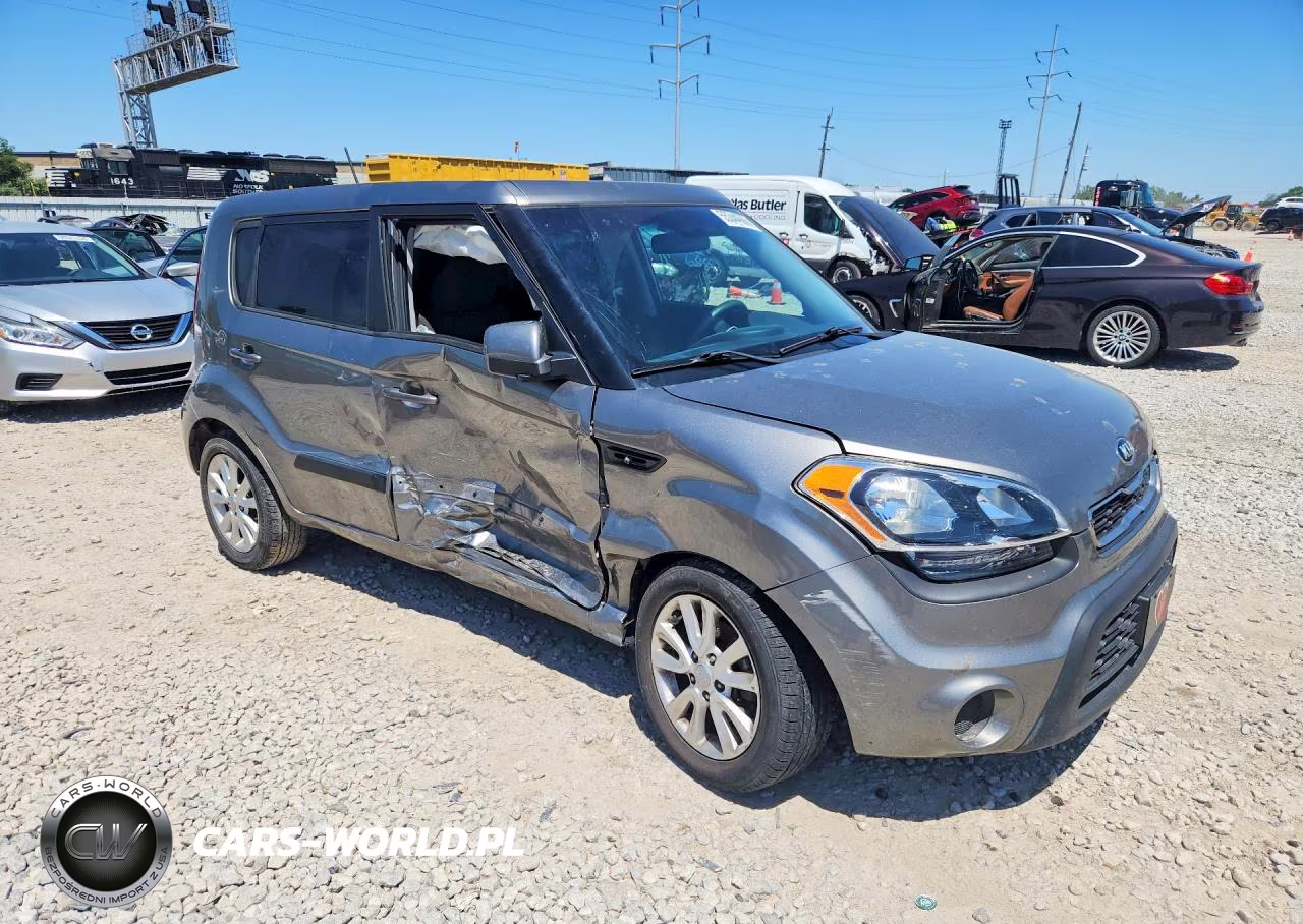 2013 Kia Soul Base VIN:KNDJT2A58D7620156 - 4
