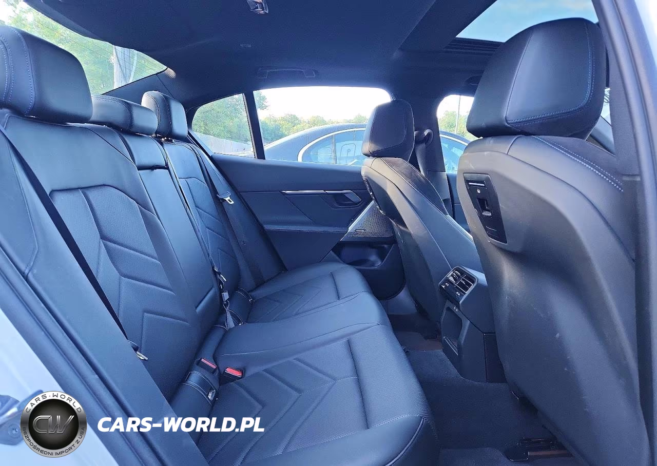2025 BMW I5 xDrive 40 VIN:WBY13HG04SCS86841 - 10