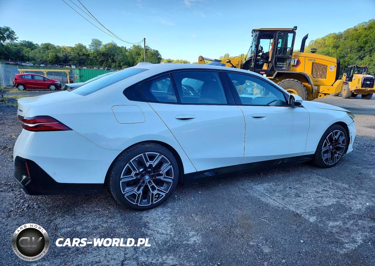2025 BMW I5 xDrive 40 VIN:WBY13HG04SCS86841 - 3
