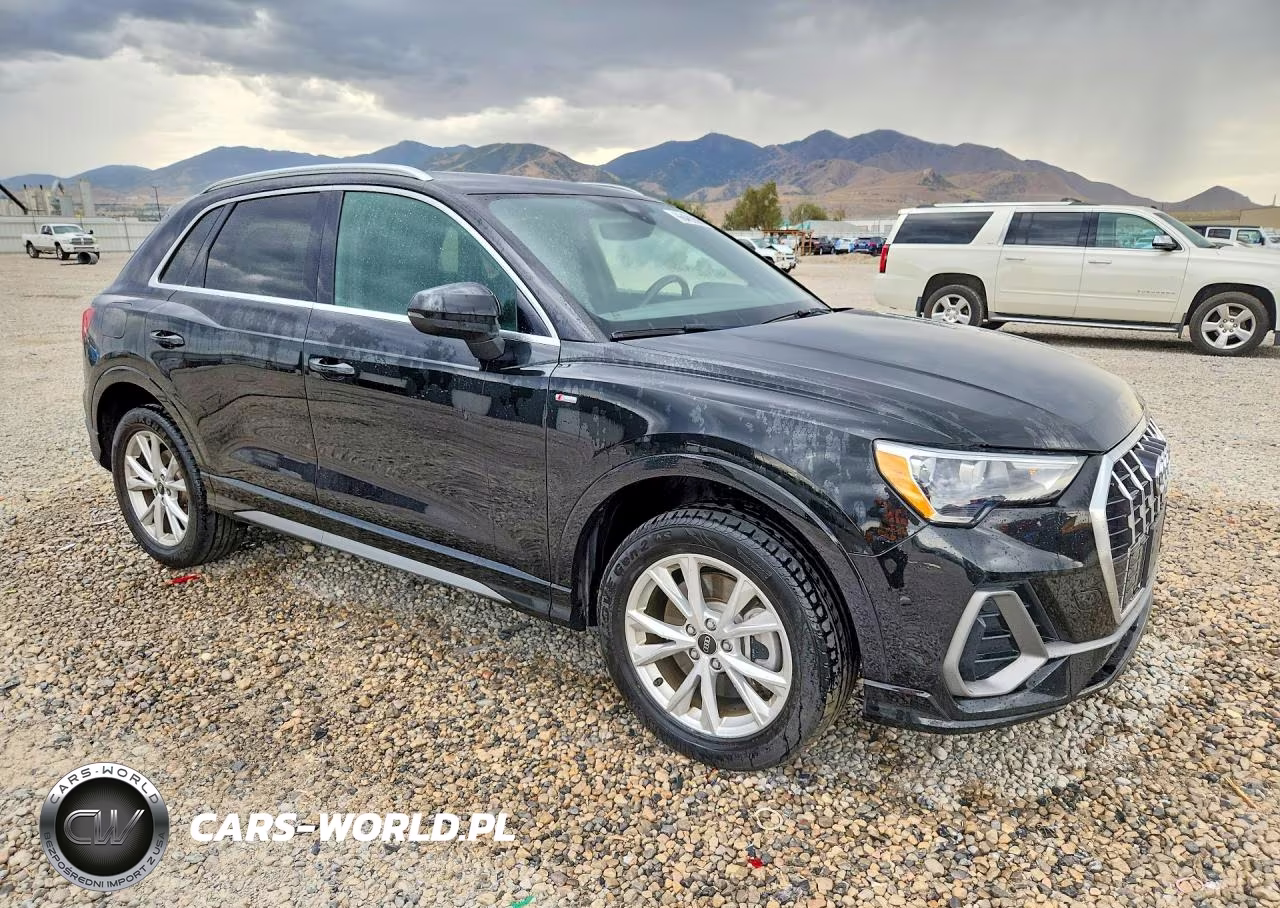 2022 Audi Q3 Premium S Line 45 VIN:WA1DECF38N1148771 - 4
