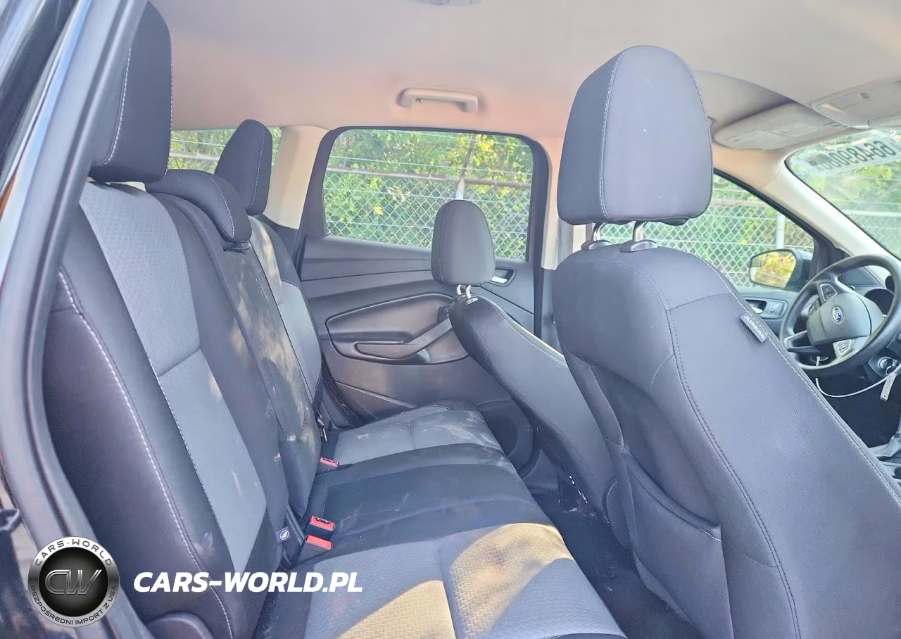 2017 Ford Escape Se VIN:1FMCU0GD2HUC97654 - 11