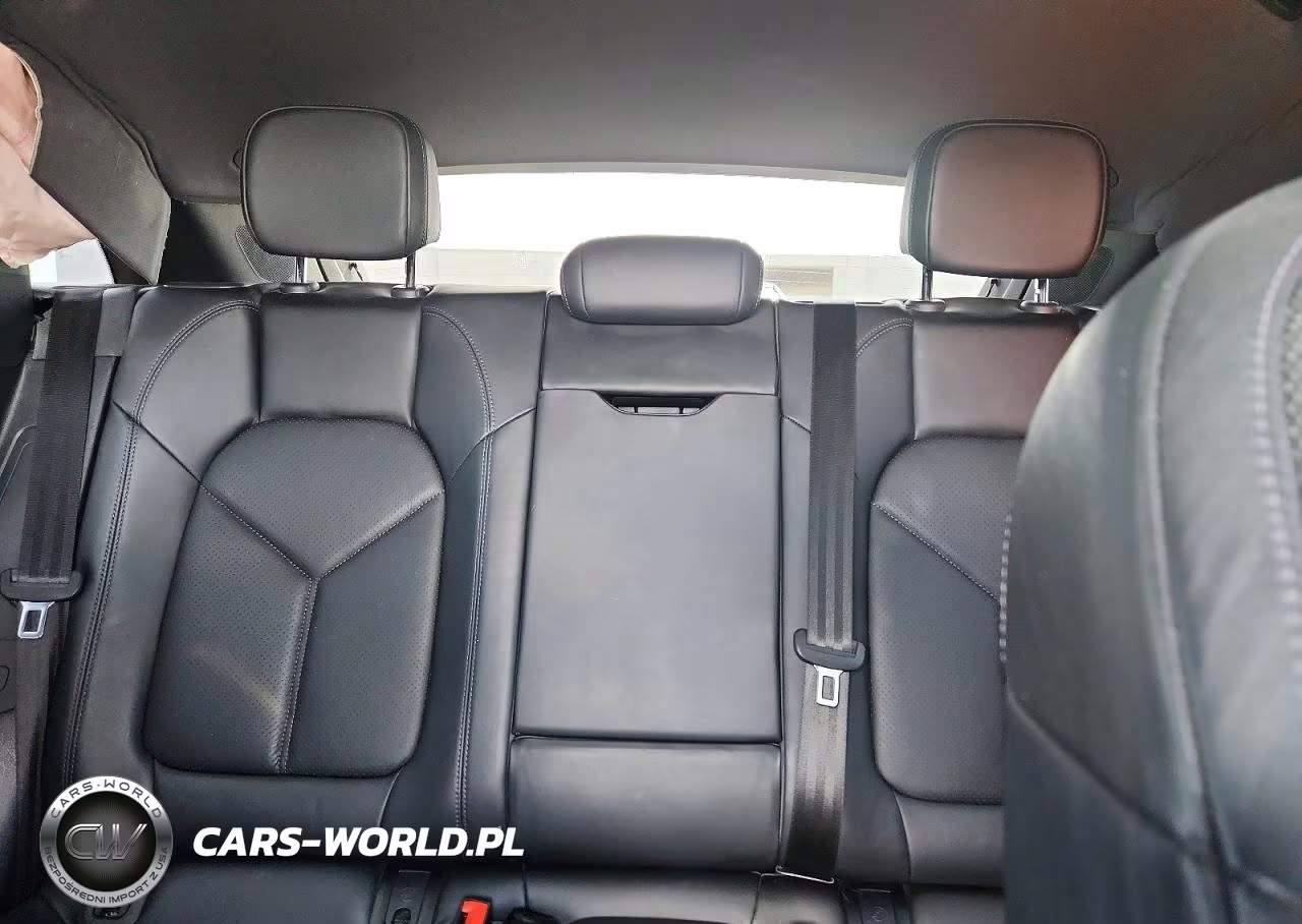 2021 Porsche Macan VIN:WP1AA2A59MLB06702 - 10