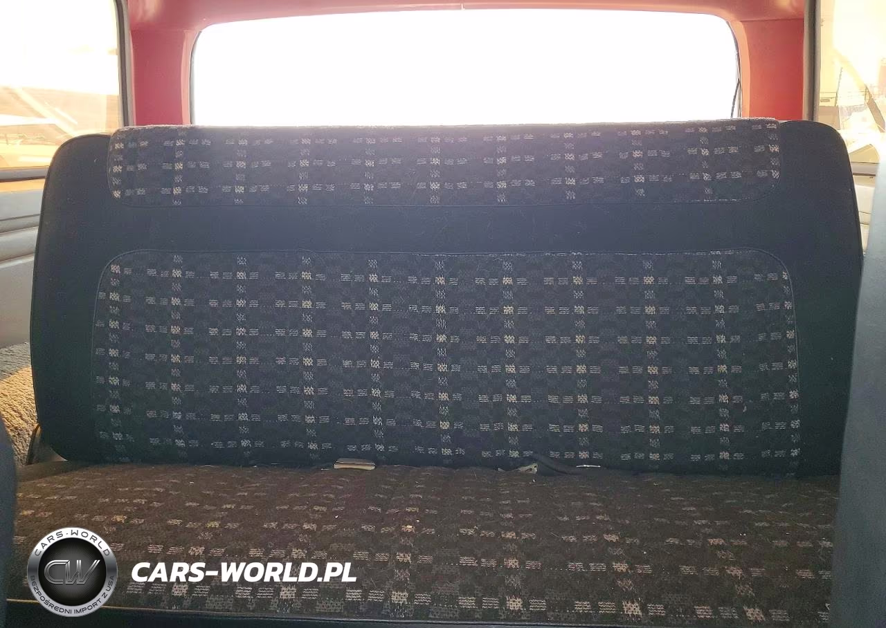 1982 Ford Bronco U100 VIN:1FMEU15G0CLA58520 - 10