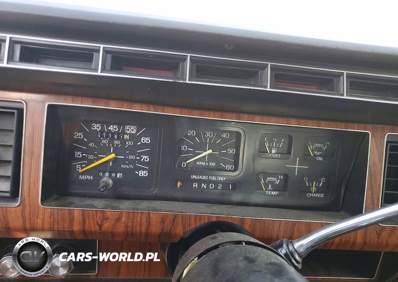 1982 Ford Bronco U100 VIN:1FMEU15G0CLA58520 - 9
