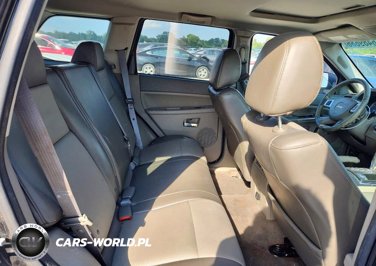 2010 Jeep Grand Cherokee Laredo VIN:1J4RR4GT0AC146185 - 11