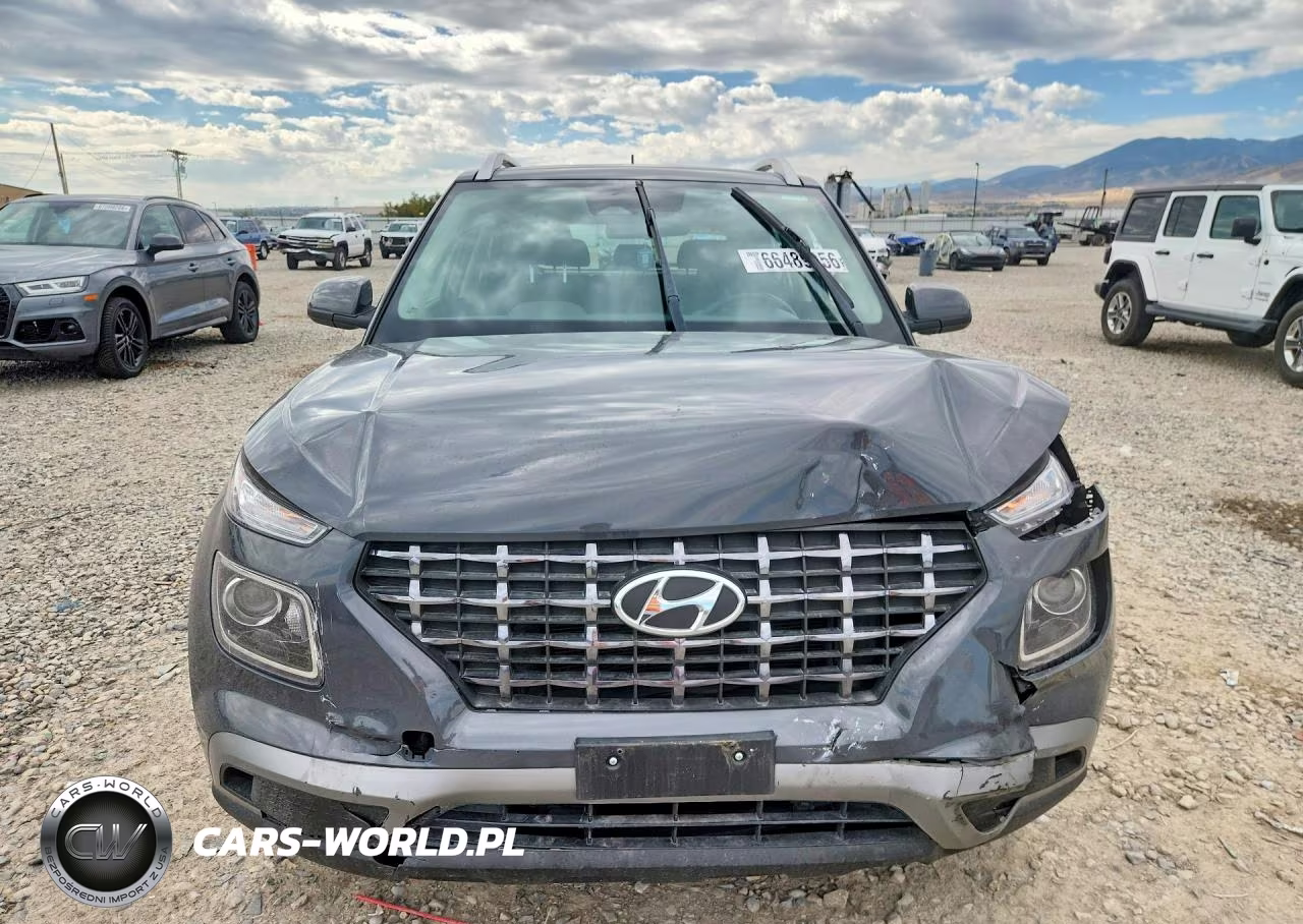 2023 Hyundai Venue Sel VIN:KMHRC8A36PU257118 - 5