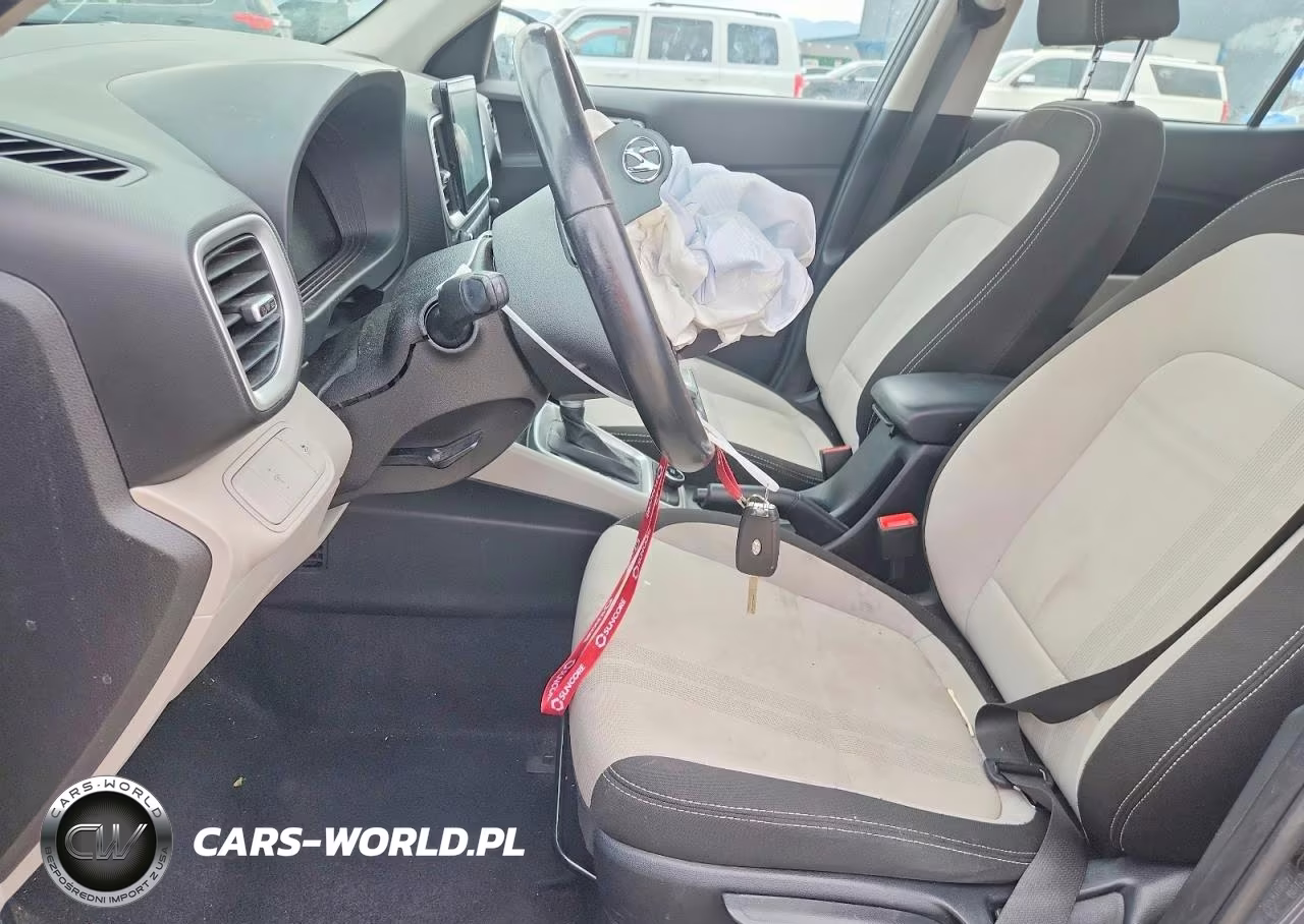 2023 Hyundai Venue Sel VIN:KMHRC8A36PU257118 - 7
