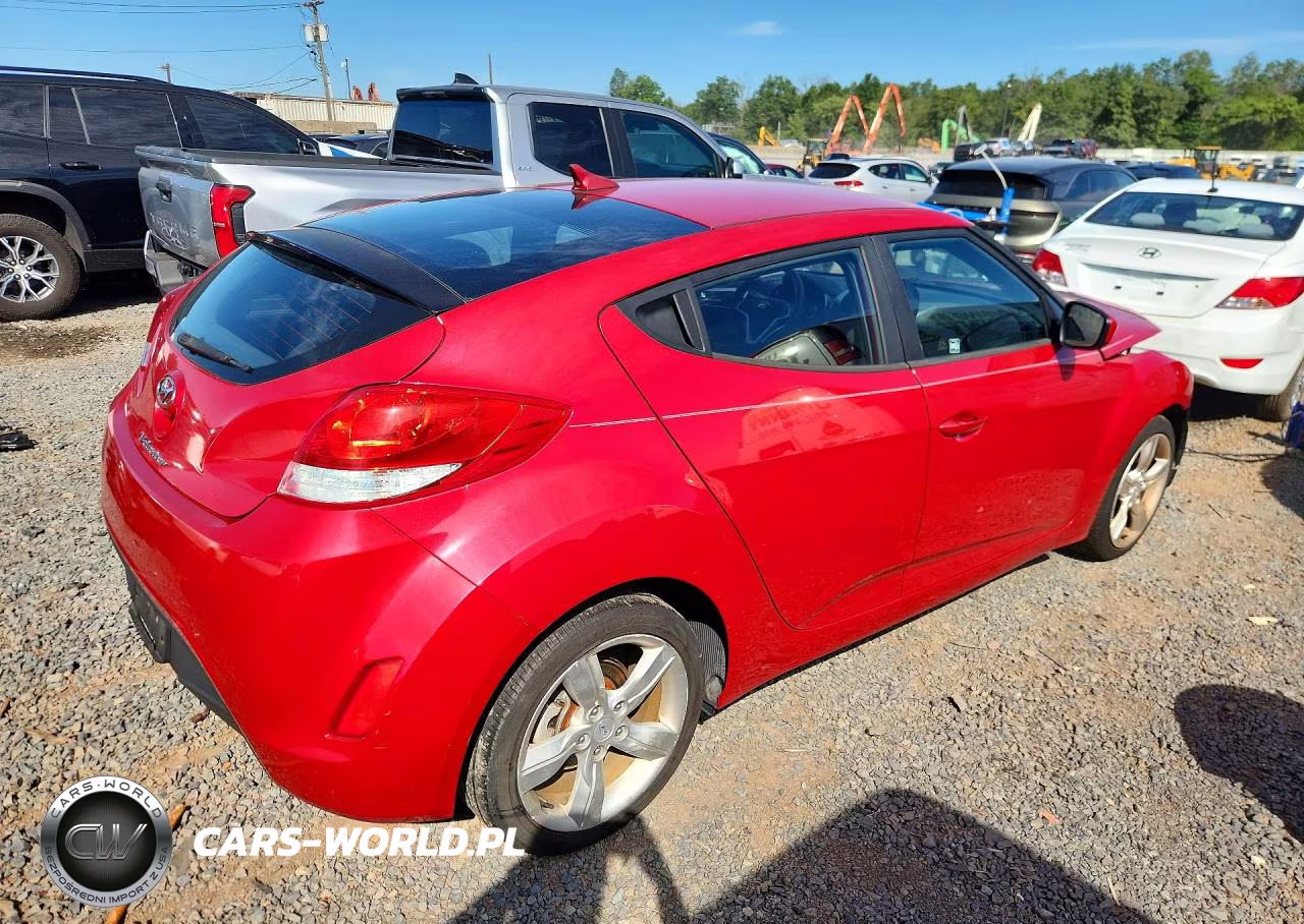 2014 Hyundai Veloster Base VIN:KMHTC6AD4EU217149 - 3
