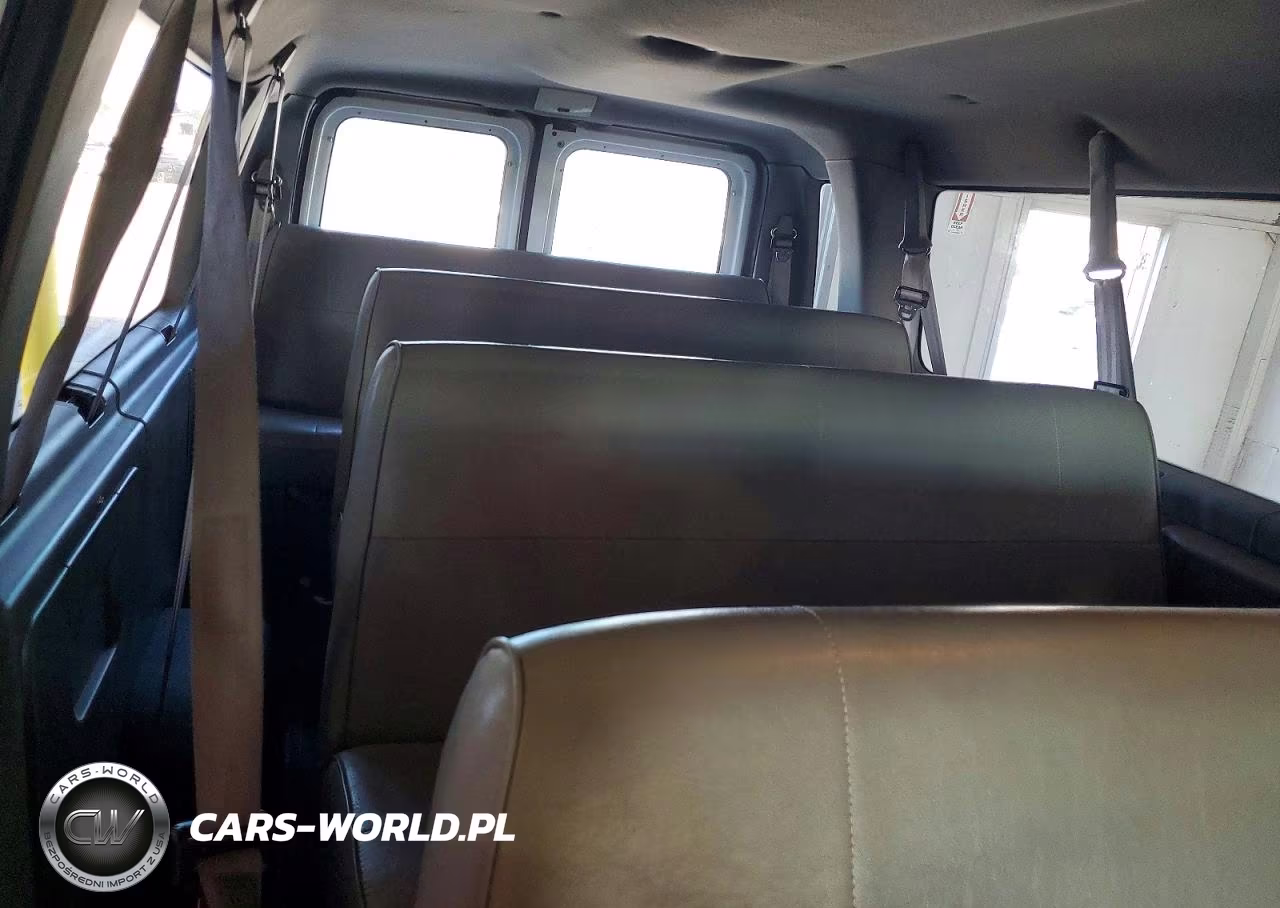 1998 Ford Econoline E350 Super Duty VIN:1FBSS31L4WHB73256 - 10