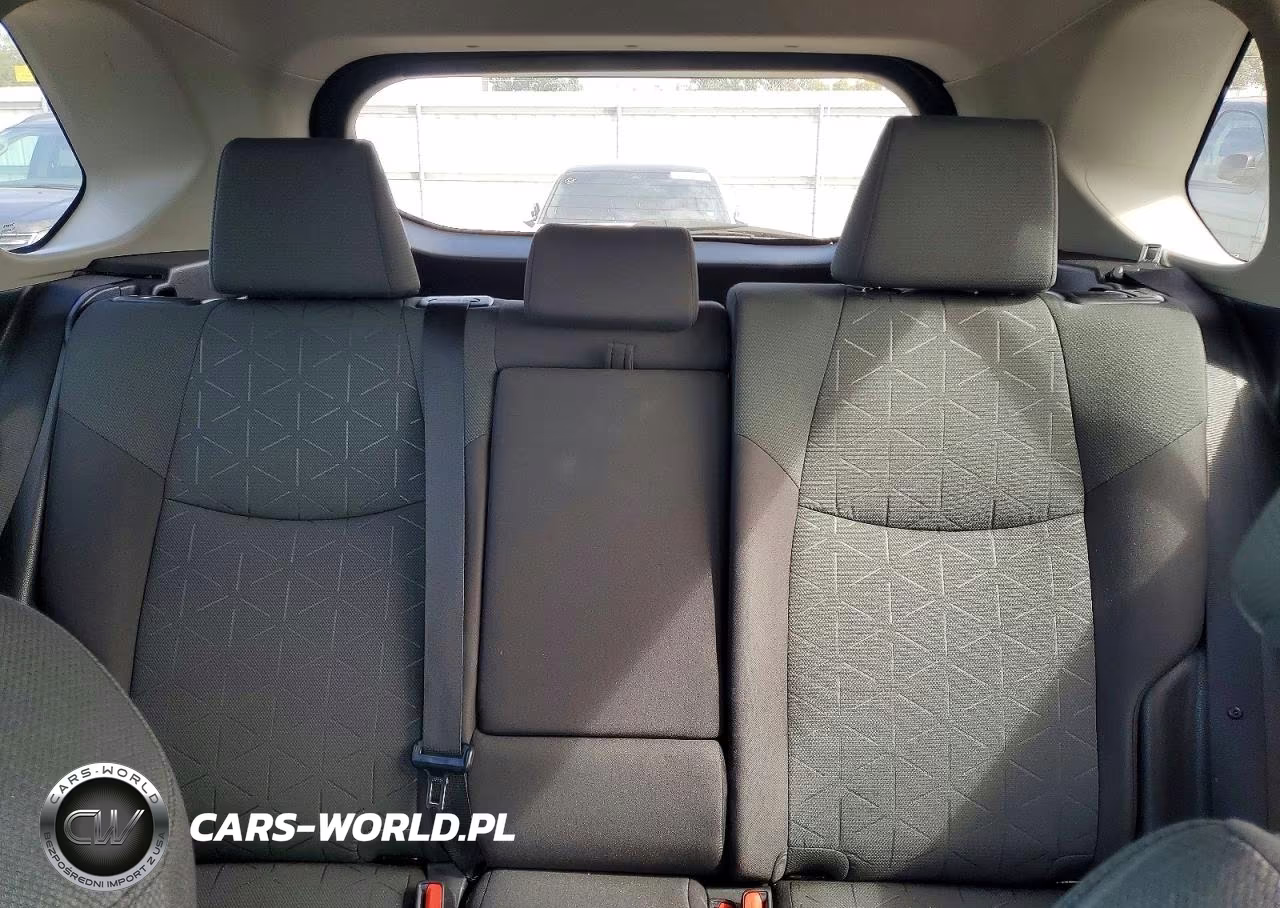 2023 Toyota Rav4 Xle VIN:2T3W1RFV0PW256739 - 10