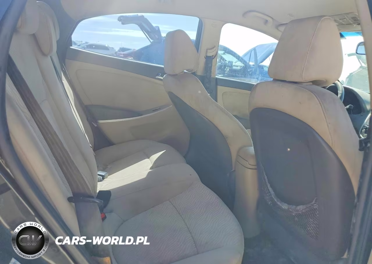2014 Hyundai Accent Gls VIN:KMHCU4AE6EU612606 - 10