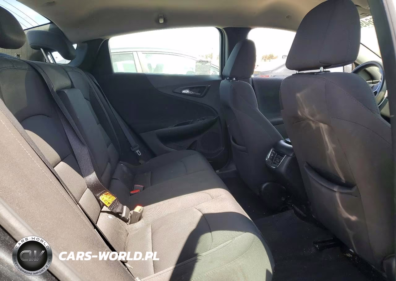 2017 Chevrolet Malibu Lt VIN:1G1ZE5ST8HF275095 - 10