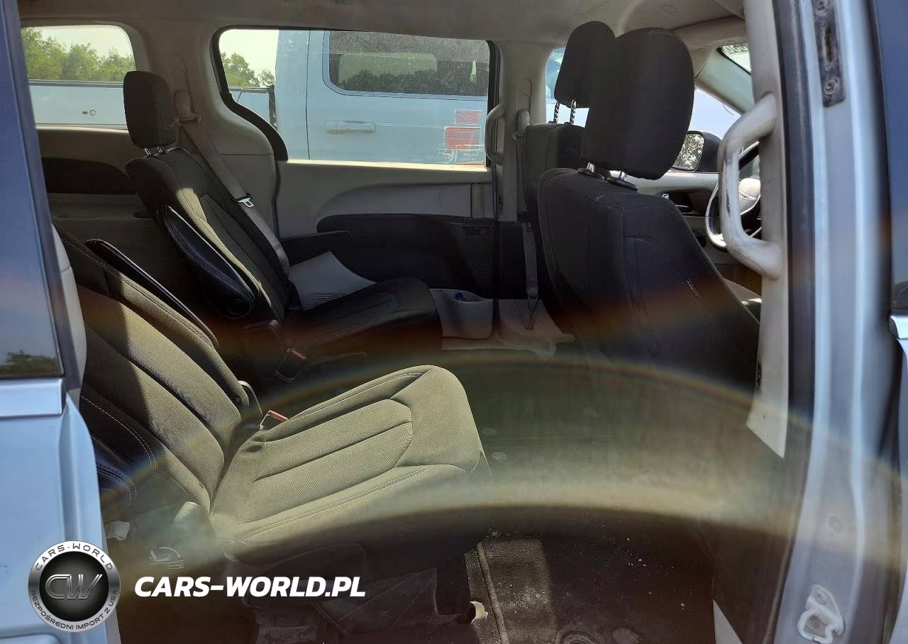 2023 Chrysler Voyager Lx VIN:2C4RC1CG3PR548426 - 11