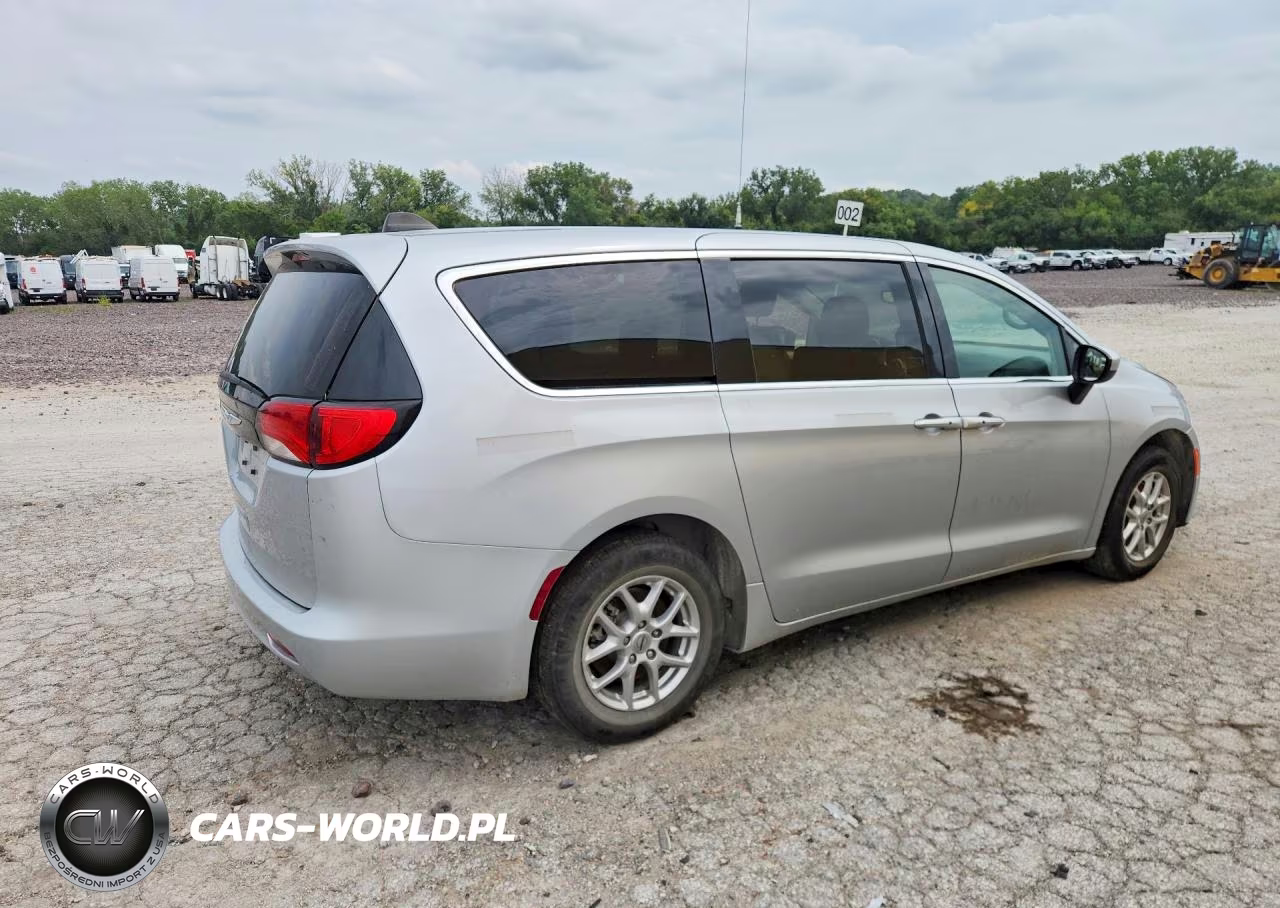 2023 Chrysler Voyager Lx VIN:2C4RC1CG3PR548426 - 3