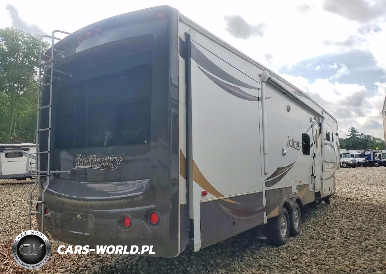 2013 Infiniti Trailers - Camper VIN:47CFNFU25DC661911 - 4