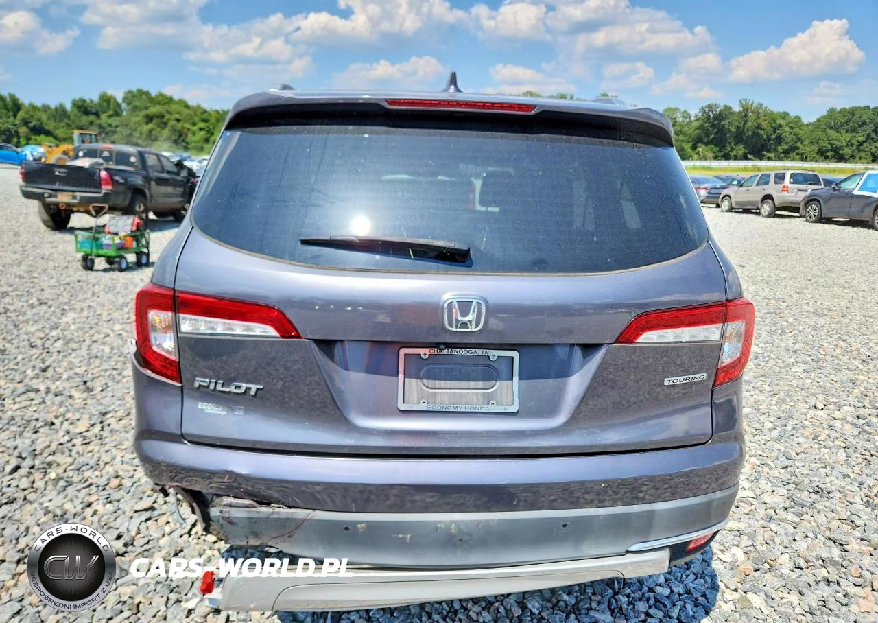 2019 Honda Pilot Touring VIN:5FNYF5H61KB034170 - 6