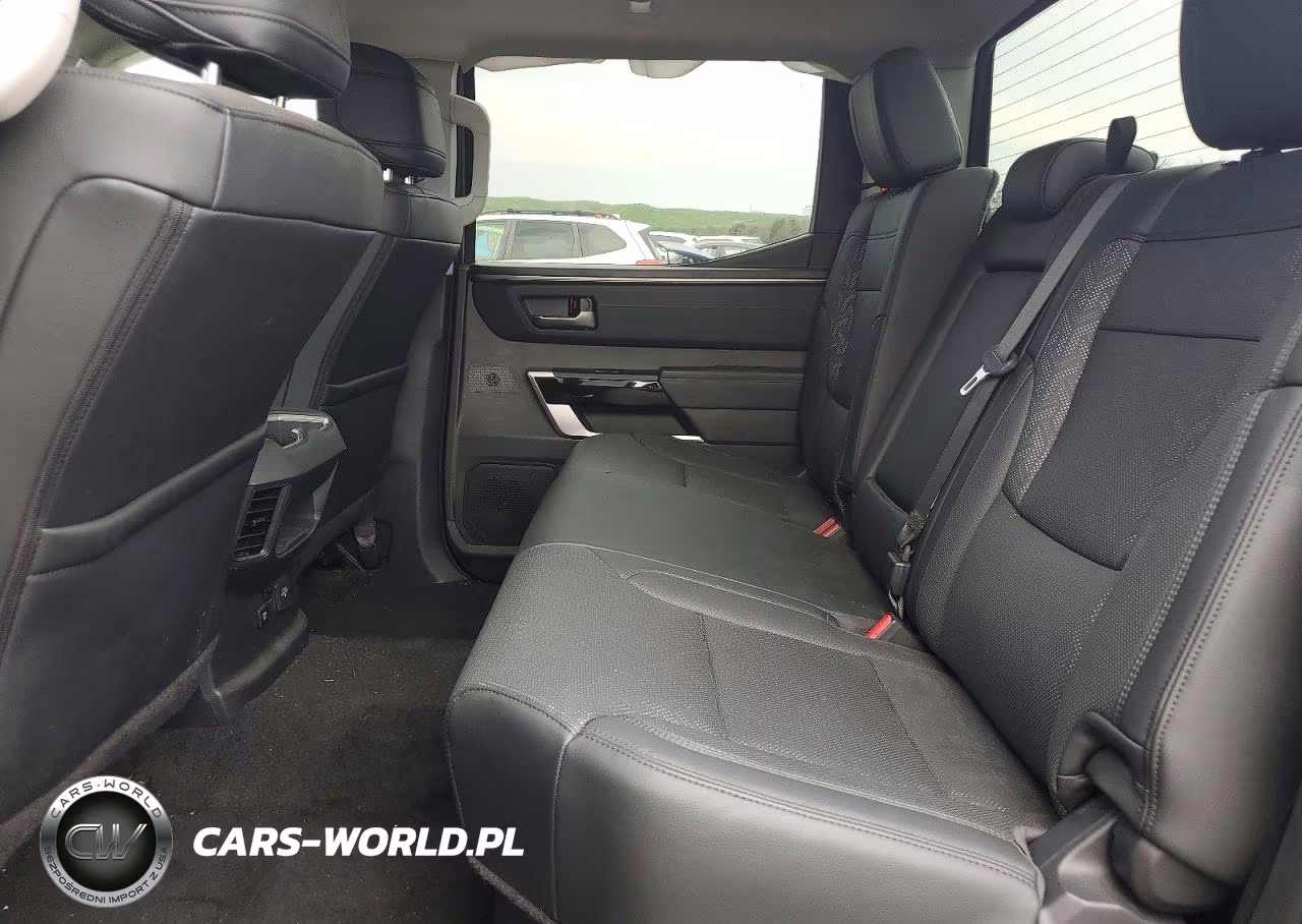 2024 Toyota Tundra Limited Hv VIN:5TFJC5DB0RX063057 - 10