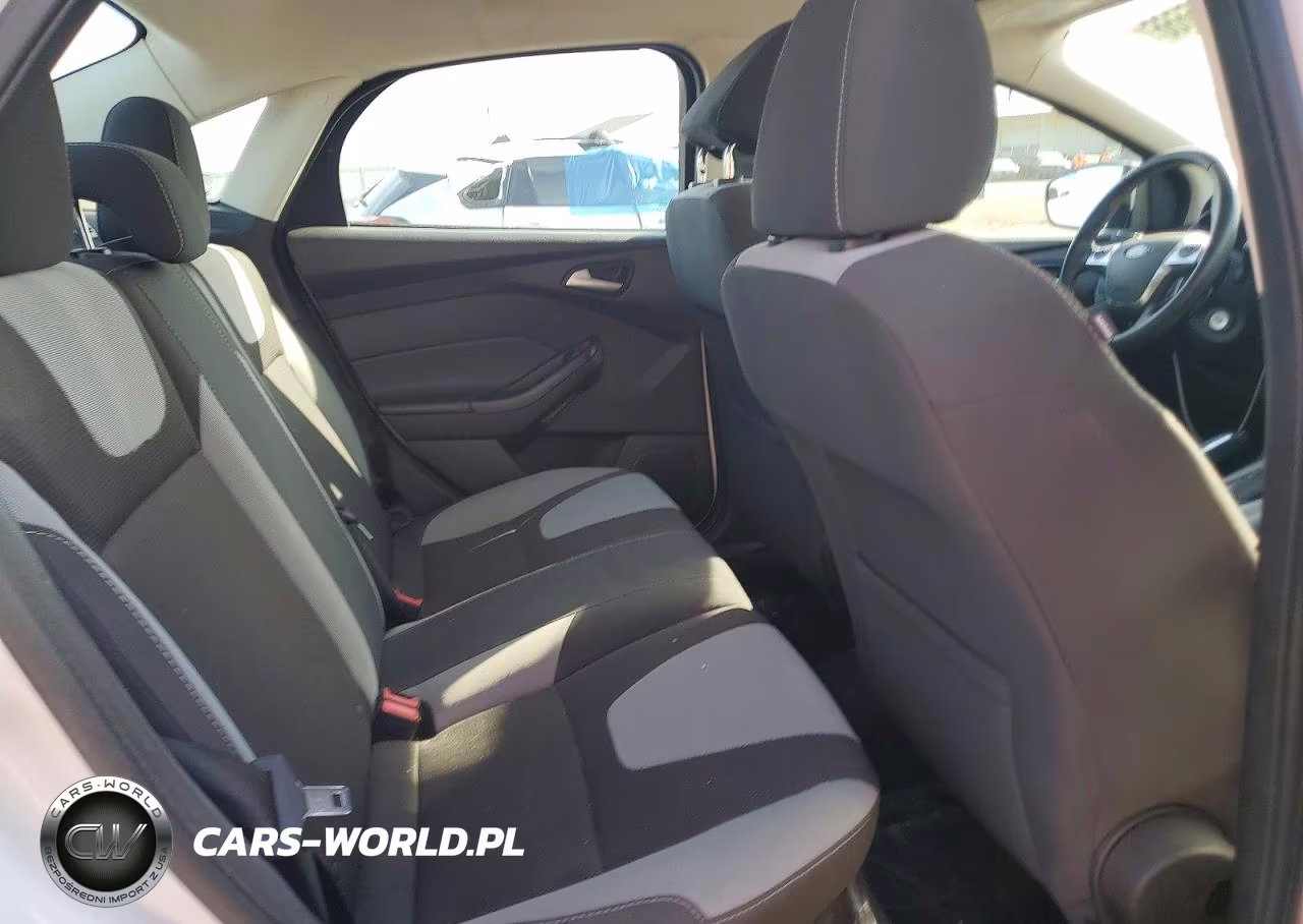2013 Ford Focus Se VIN:1FADP3F25DL287255 - 10