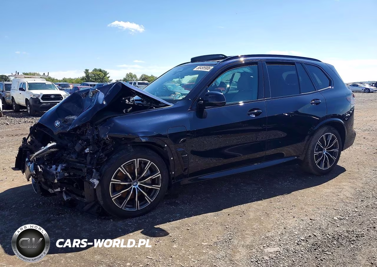 2024 BMW X5 xDrive50E